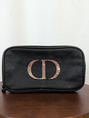 DIOR Beauty Black Double Zip Faux Leather Cosmetic Pouch Case